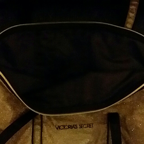 Tote - Picture 2 of 2